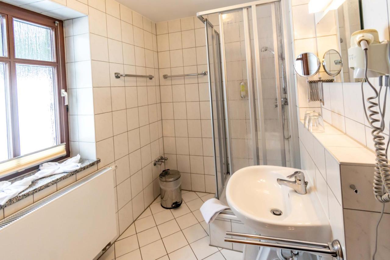 Hotel Und Berggasthof Spiessberghaus Friedrichroda Εξωτερικό φωτογραφία