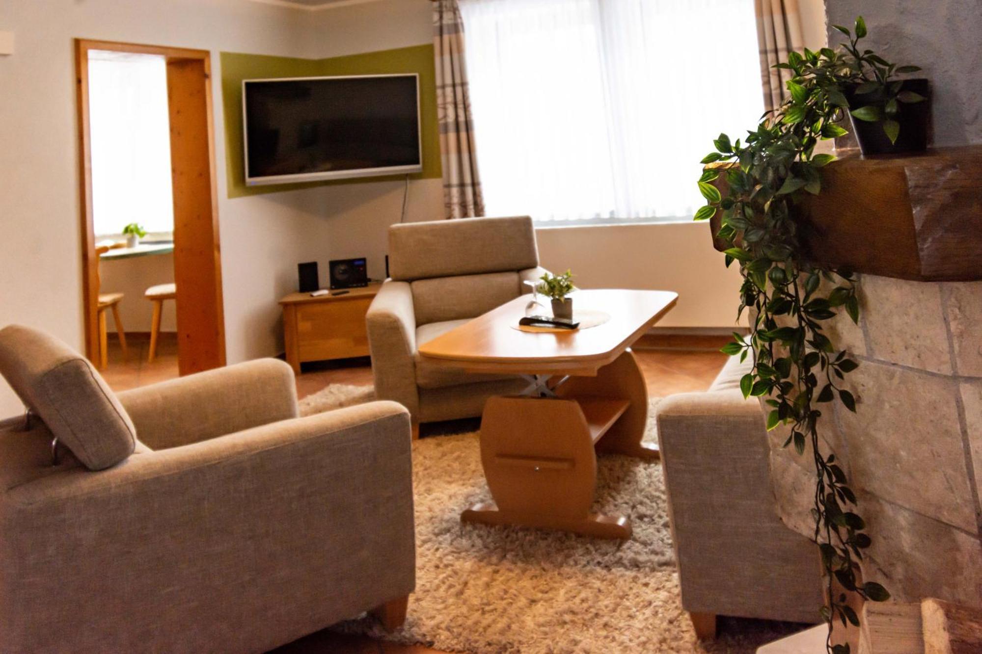 Hotel Und Berggasthof Spiessberghaus Friedrichroda Εξωτερικό φωτογραφία