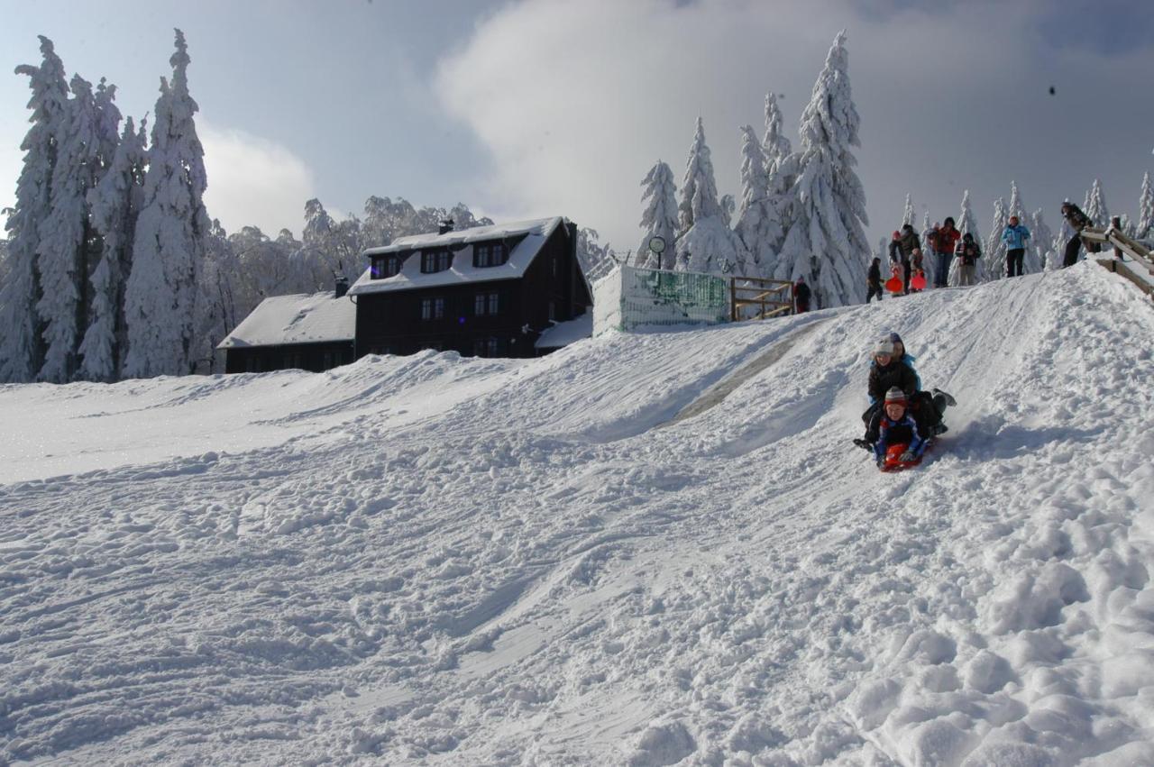 Hotel Und Berggasthof Spiessberghaus Friedrichroda Εξωτερικό φωτογραφία