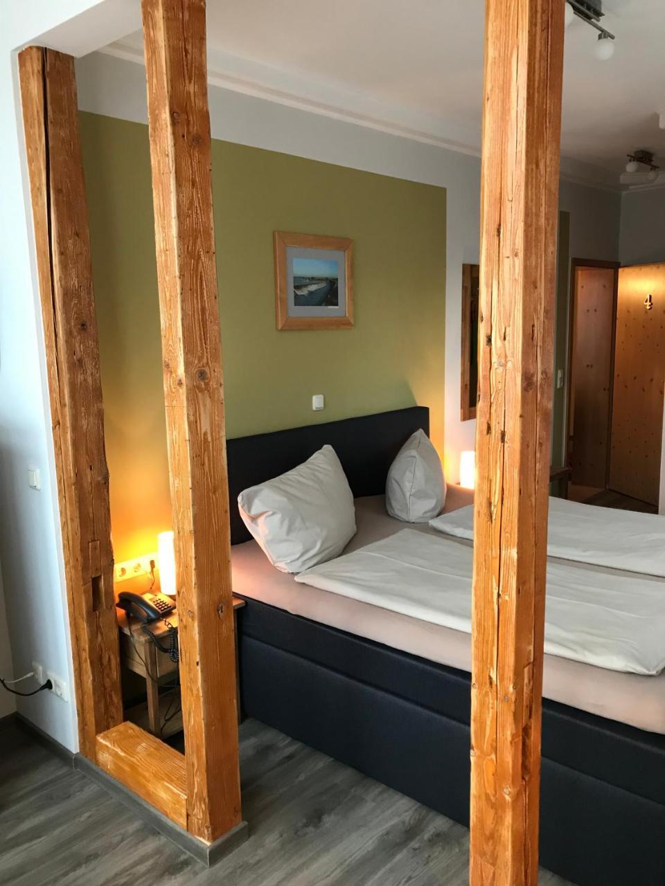 Hotel Und Berggasthof Spiessberghaus Friedrichroda Εξωτερικό φωτογραφία
