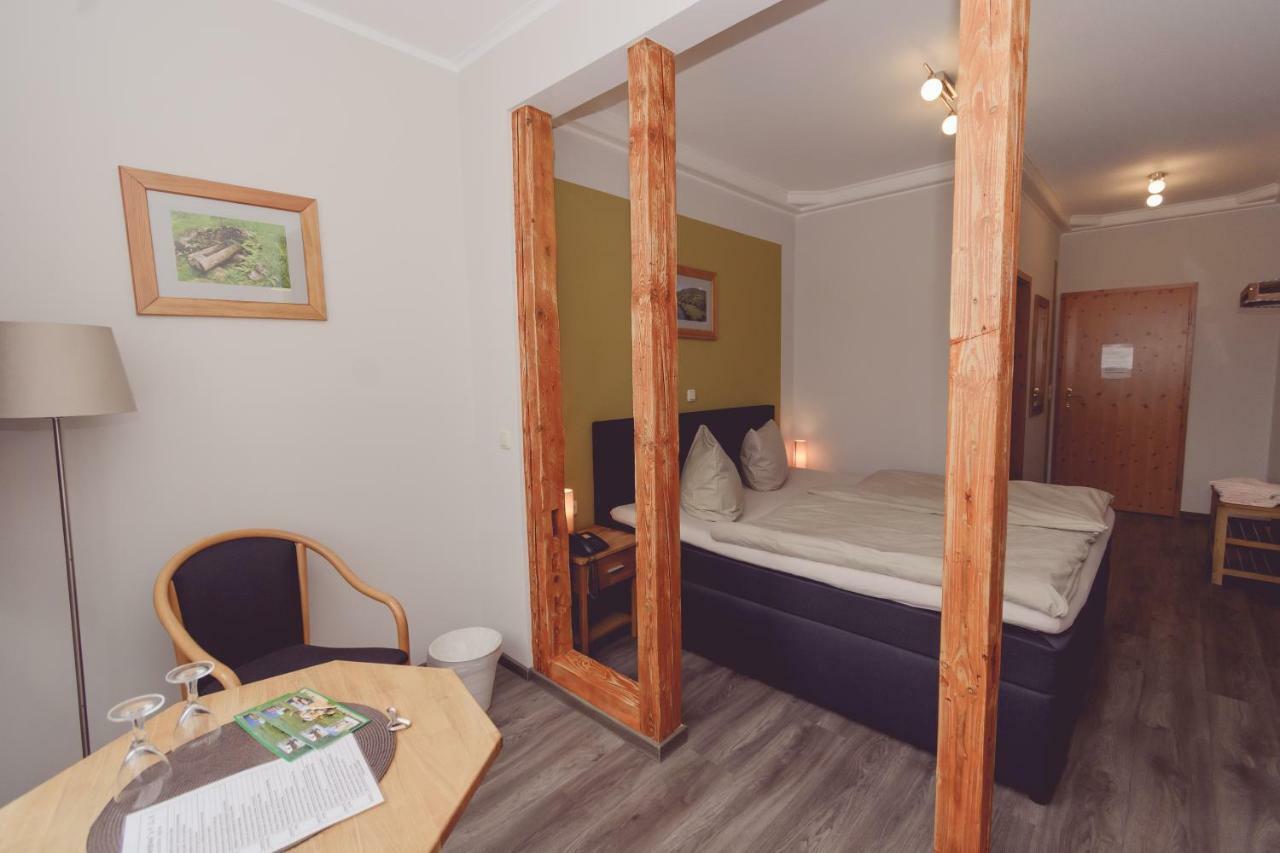 Hotel Und Berggasthof Spiessberghaus Friedrichroda Εξωτερικό φωτογραφία