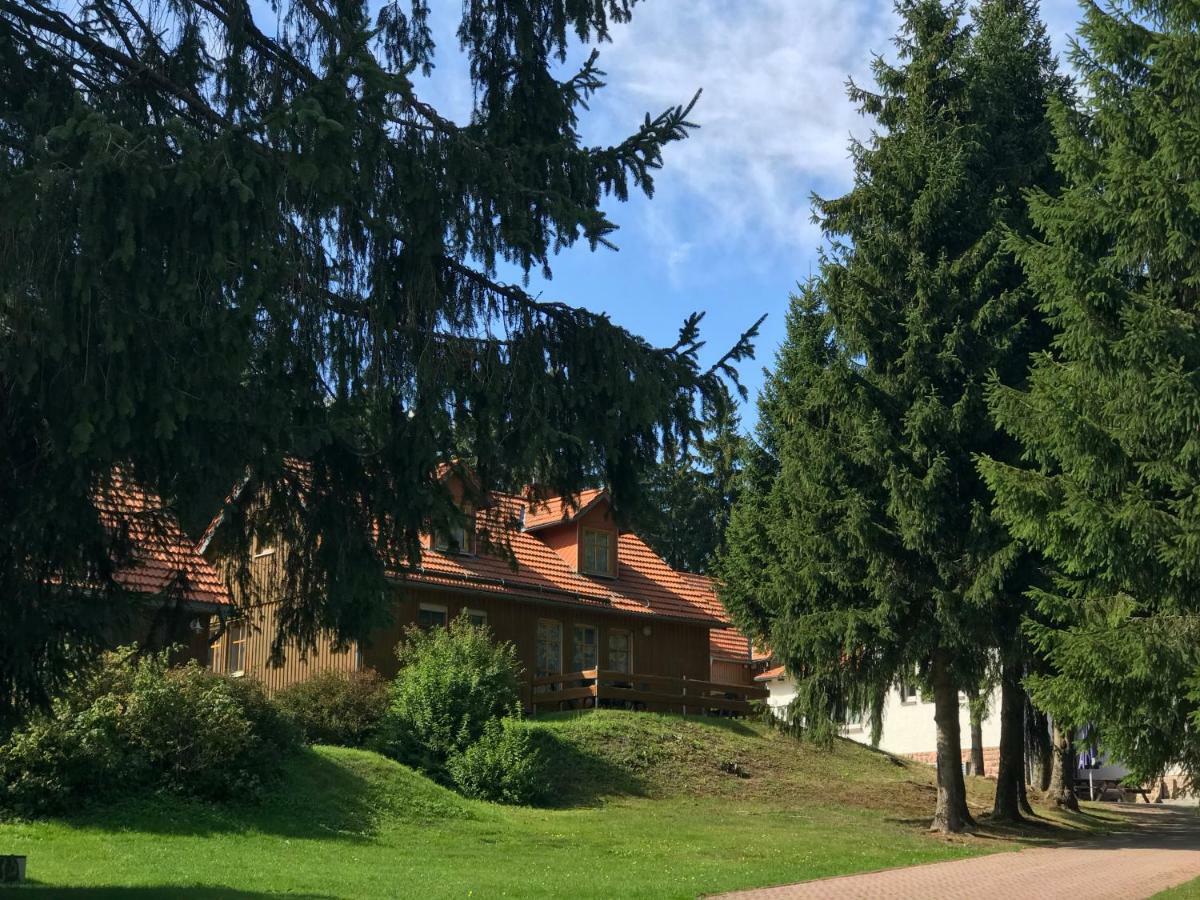 Hotel Und Berggasthof Spiessberghaus Friedrichroda Εξωτερικό φωτογραφία